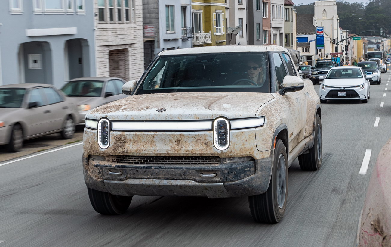 По стопах Tesla: компанія Rivian понесла збиток в 1 млрд доларів і готує автопілот за 10 тисяч
